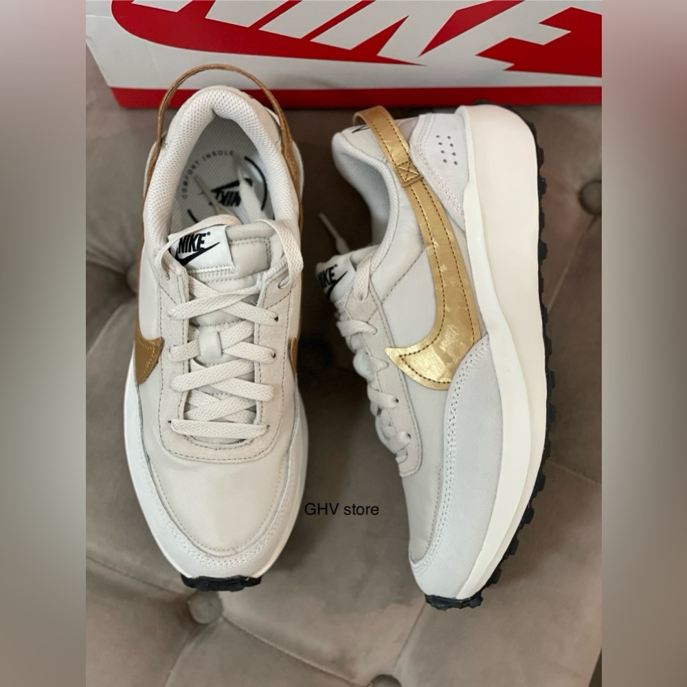 Nike waffle debut sneakers - Picture 5 of 5